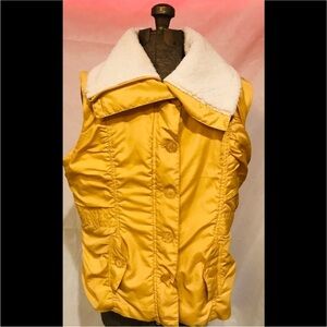 🥶😀MiFresia - Bright Yellow Nylon Shearling Puffer Vest - XL